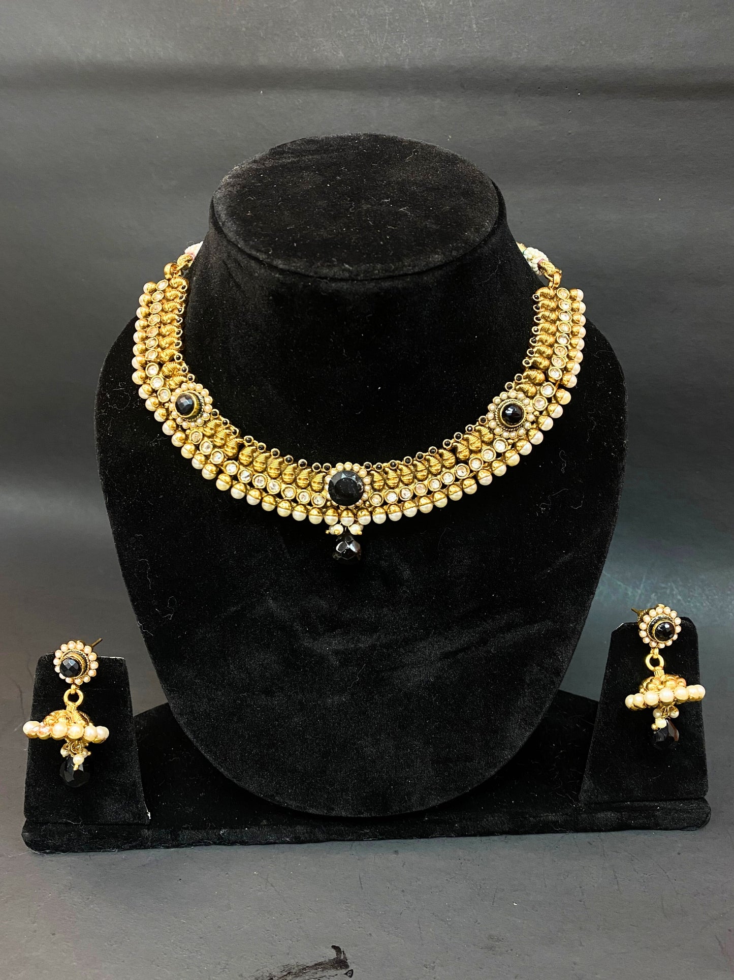 Traditional Party Wear Kundan & Pearl Necklace Set with Gold, Black & White Beads