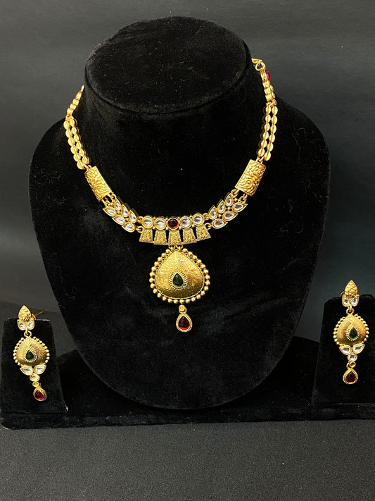 Elegant Gold Plated Kundan Necklace Set with Earrings for Women