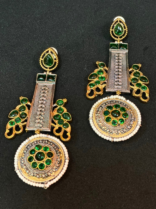 Oxidized Dual Tone Jhoomar Earrings with Green Kundan Stones