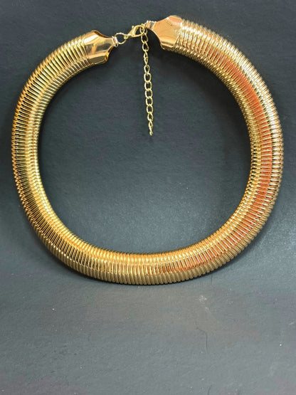 Trendy Golden Tube Choker Necklace with Adjustable Chain