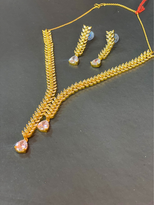 Contemporary Dainty V-Shape Necklace with Crystal Drop Earrings